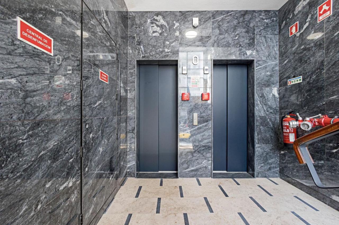 Ceuta Studio Apartments By Lovelystay Porto Exterior foto